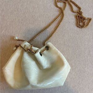 Elegant Cream Chain Shoulder Bag